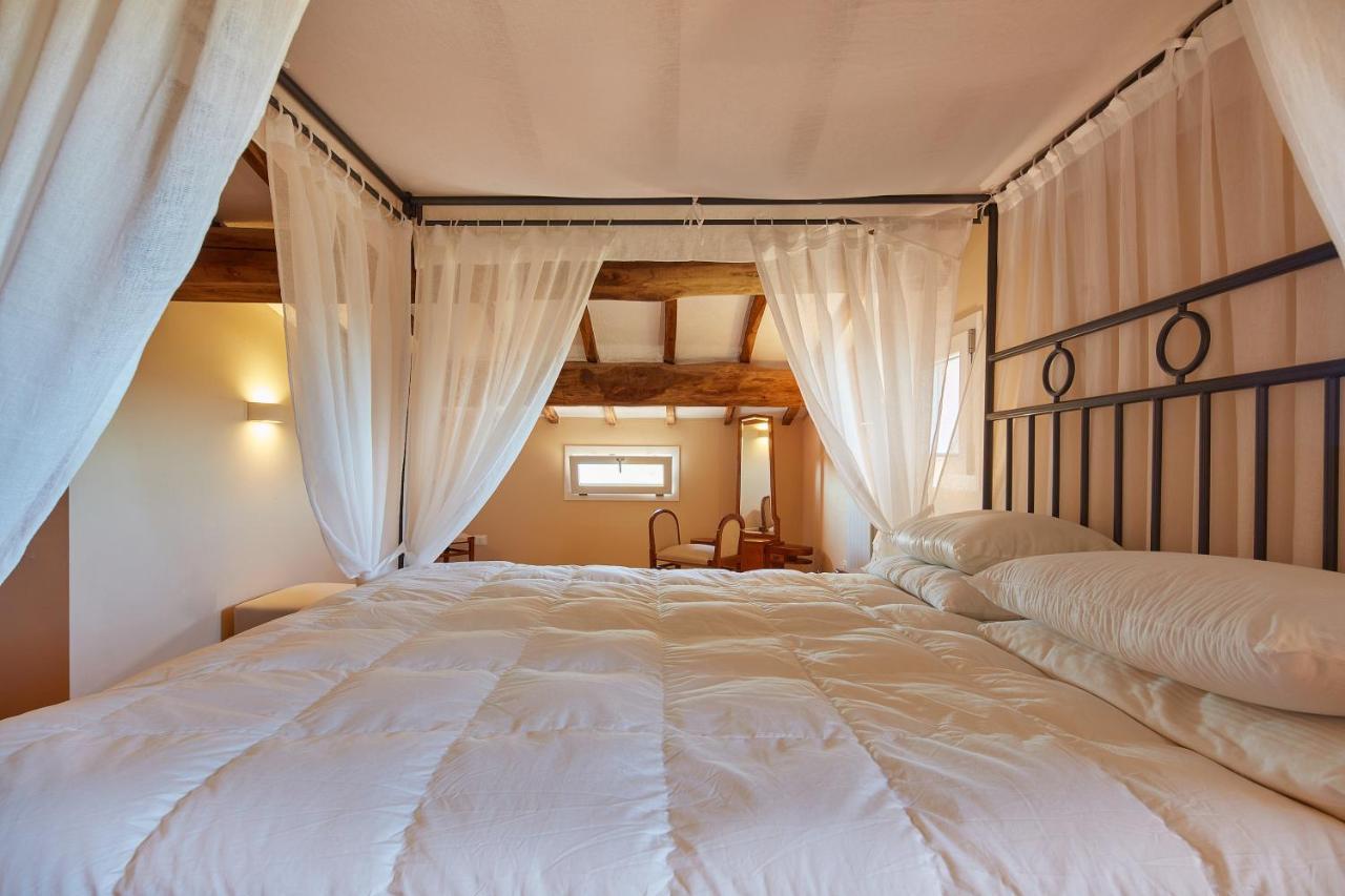 Poggio Tamantino, Villa Con Piscina In Maremma Poggio Cavallo Buitenkant foto